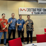 Foto bersama jajaran Direktorat Puti Telkom University bersama Universitas Malayasia Terengganu