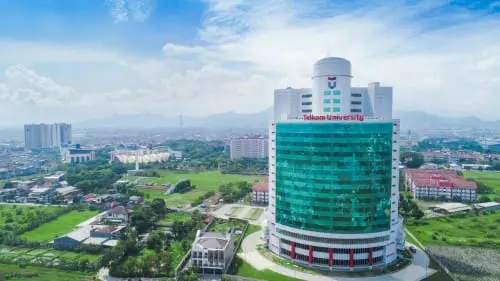 Gedung 20 Lantai Telkom University