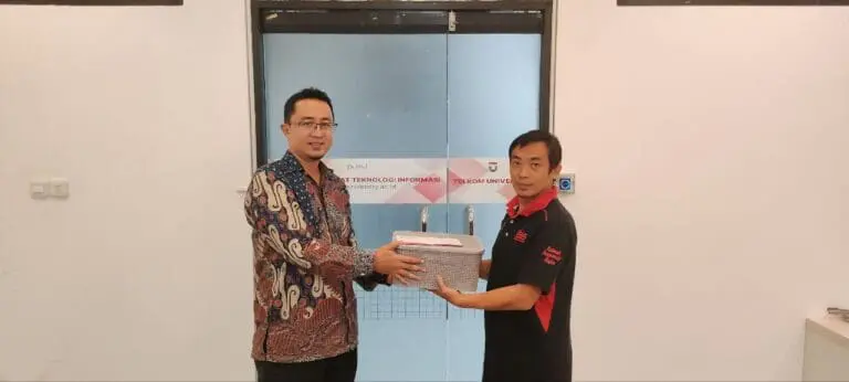 KOORDINASI PuTI DENGAN SATPAM DAN CS MENJELANG LIBURAN IDUL FITRI