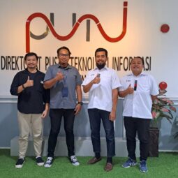 Kunjungan Tim IT ITB ke Direktorat PuTI Telkom University