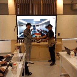 Penyerahan SK Pengangkatan Pegawai Tetap Riset TI di PuTI Telkom University