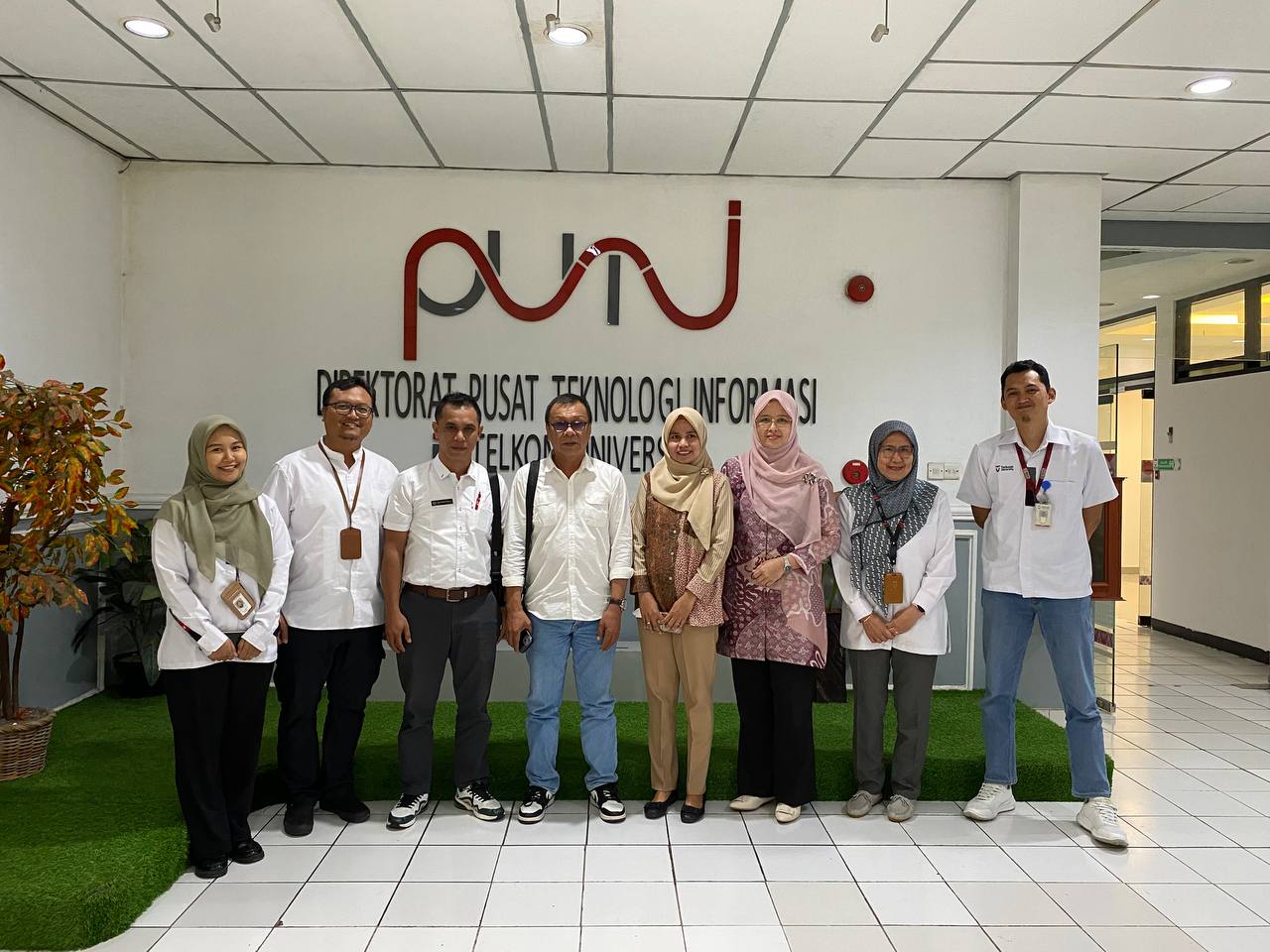 Visit of Universitas Prof. Dr. Hazairin, SH (Unihaz) to PuTI Telkom University