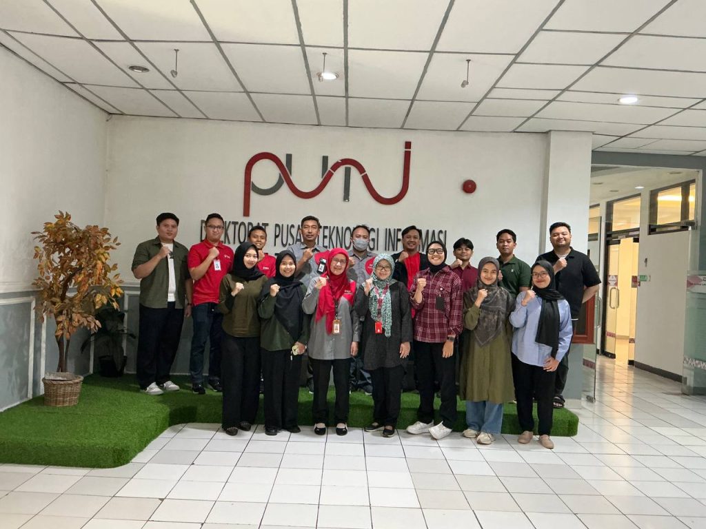 Foto Bersama Dengan Operator Website Telkom University Worksho Google Search Console