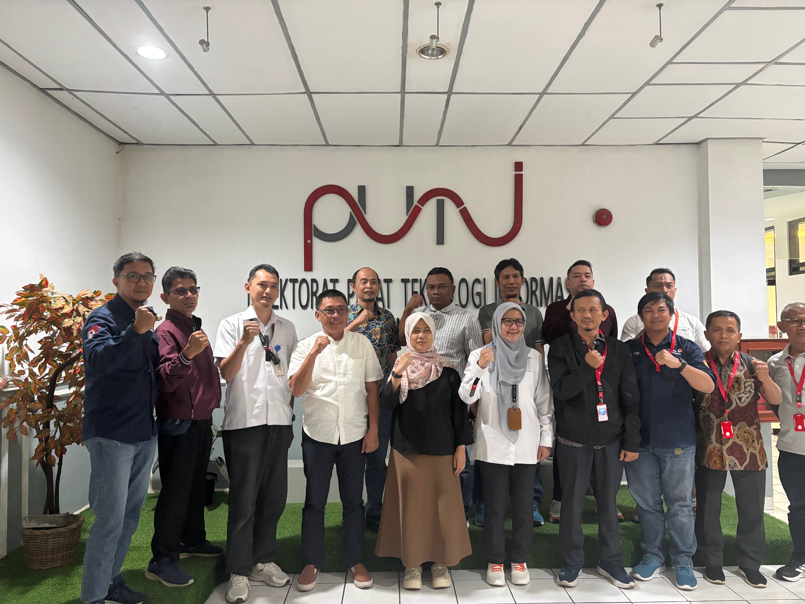 Kunjungan dari Politeknik Negeri Padang (PNP) ke Tel-U